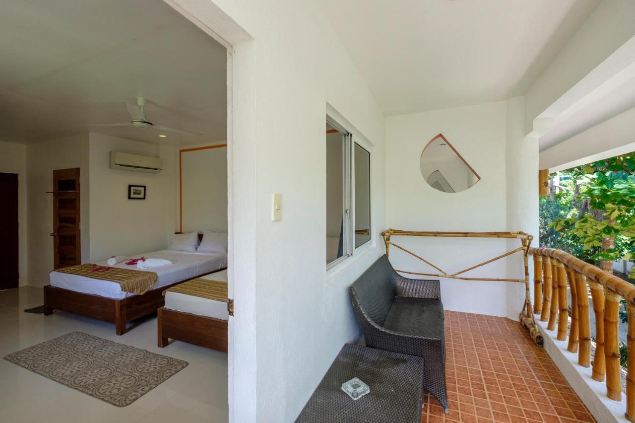 Evolution Dive And Beach Resort เกาะมาลาปัสกัว ภายนอก รูปภาพ